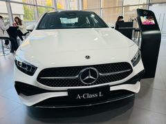 -上海德星奔驰(江杨南路店)