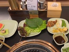 -梨花甄选自助烤肉(小寨原力场店)