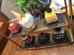 -ZING COFFEE 镜咖啡