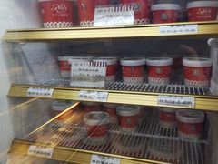 -红宝石·鲜奶小方·海派西点房(丰庄店)