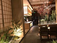 -蜜桃餐厅·伴山(湖滨商业街店)