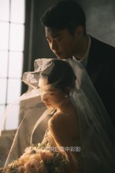 -雪中彩影婚纱摄影·微光艺术中心