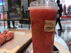 霸气冰淇淋草莓-奈雪的茶(金鹰广场店)
