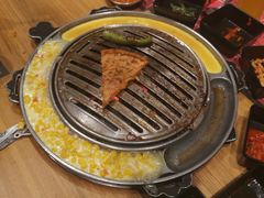-青瓦炭韩潮烤肉(花园道店)
