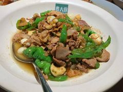 -费大厨辣椒炒肉(万家丽一店)