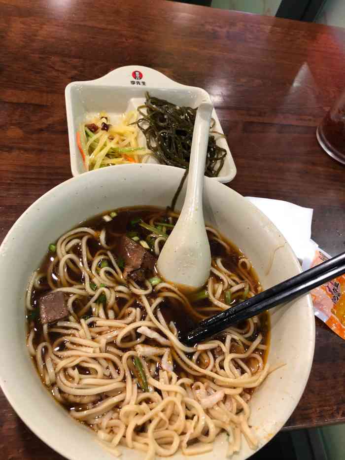 李先生牛肉面·米饭套餐(中山路店)-"不错客气环境也很好量大实惠