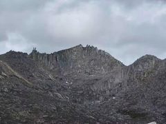 -兔儿山