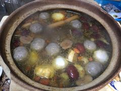 -广味炭炉鸡煲(宝业路分店)