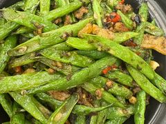 -堂瓦里·33年传统赣菜(第一街区店)