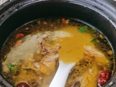 -七的湖·晚芳亭·阳澄湖农家菜·大闸蟹(莲花岛店)