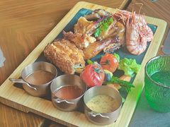 -YUE·6·西式融合餐厅(外滩六号店)
