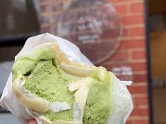 -FLOVIE FLORIST CAFE