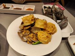 -山焱·炭火自助烤肉(周浦万达店)