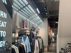 -三夫户外(天钥桥路店)