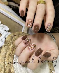 -LILY NAILS美甲美睫