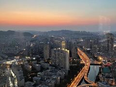 -大连星海皇冠假日酒店