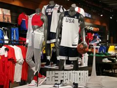 -NIKE武汉品牌体验店