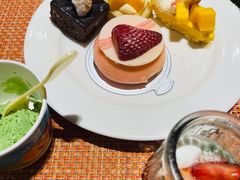 -松咖啡自助餐厅·松北香格里拉