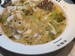 -渔语鱼酸菜鱼新川菜(来福士店)