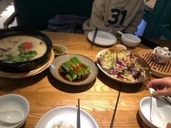 -潮粥荟·潮汕砂锅粥(朝阳大悦城店)