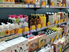 -综合保税区进口商品直销中心(新百店)