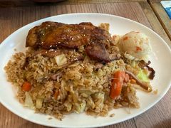 -玛格萝妮比萨屋(四平店)
