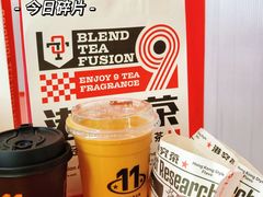 -港究茶·冠军丝袜奶茶(皇庭广场店)