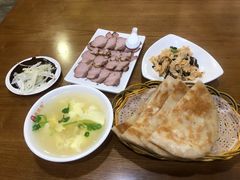 -李连贵熏肉大饼(中街盛京龙城店)