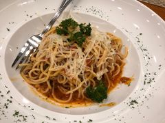 意大利肉酱面-Chom Cafe and Restaurant