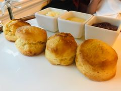 -Salon de Ville浦江汇(上海外滩华尔道夫酒店店)