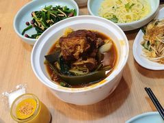 -宏状元现熬粥·京味菜(黄寺大街店)