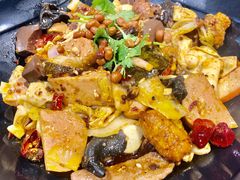 -小山城麻辣香锅(新邻生活广场店)