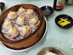 蟹黄汤包-食惠里小笼包面馆(越秀店)