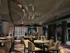 大堂-广州四季酒店·佰鲜汇·现代法餐
