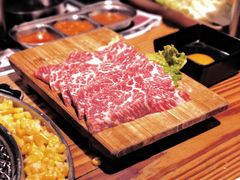 -青瓦炭韩潮烤肉(花园道店)