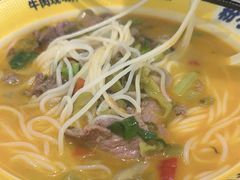 -粉小主·贵州酸汤牛肉粉(南京仙林金鹰店)