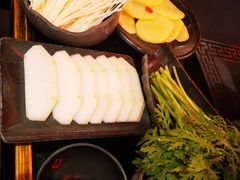 -谭鸭血老火锅·匠心(环球港旗舰店)