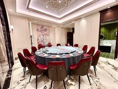 -南湖味当家·鱼头泡饼·融合新疆菜·包厢(水清木华店)