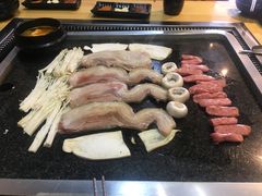 -小黑猪石板烤肉(皇冠花园店)