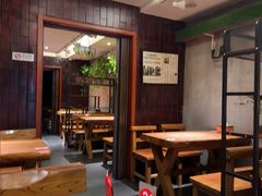 -万记麻辣烫国展总店