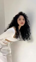 -十六番发型师事务所