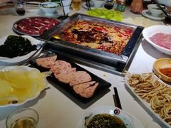 -二荆条·蜀鲜汇城市森林火锅