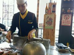 -悦巷海鲜自助铁板烧(秦皇东大街店)