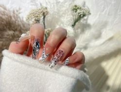 -LILY NAILS美甲美睫