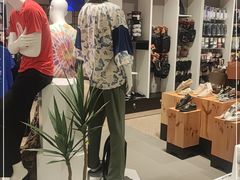 -裕华国货(牛车水总店)