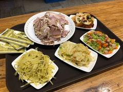 -思泊湖牛肉面(兰州总店)