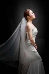 -现代经典婚纱摄影