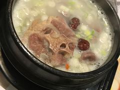 -益百岁牛尾汤(香山路店)