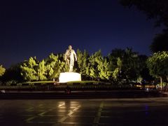-荔枝公园-小平画像广场
