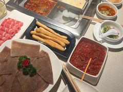-海底捞火锅鲜切牛肉主题店(长寿路店)